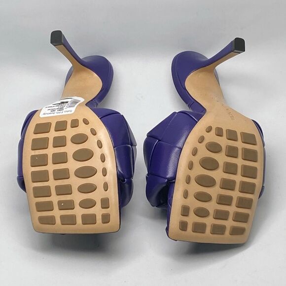 Bottega Veneta Intrecciato Lido Heeled Sandals size 37 - Picture 12 of 13